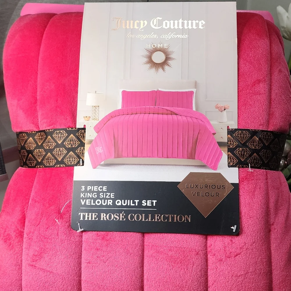 Juicy Coulture Hot Pink 3 Piece King Size Velour Quilt Set The Rose Collection